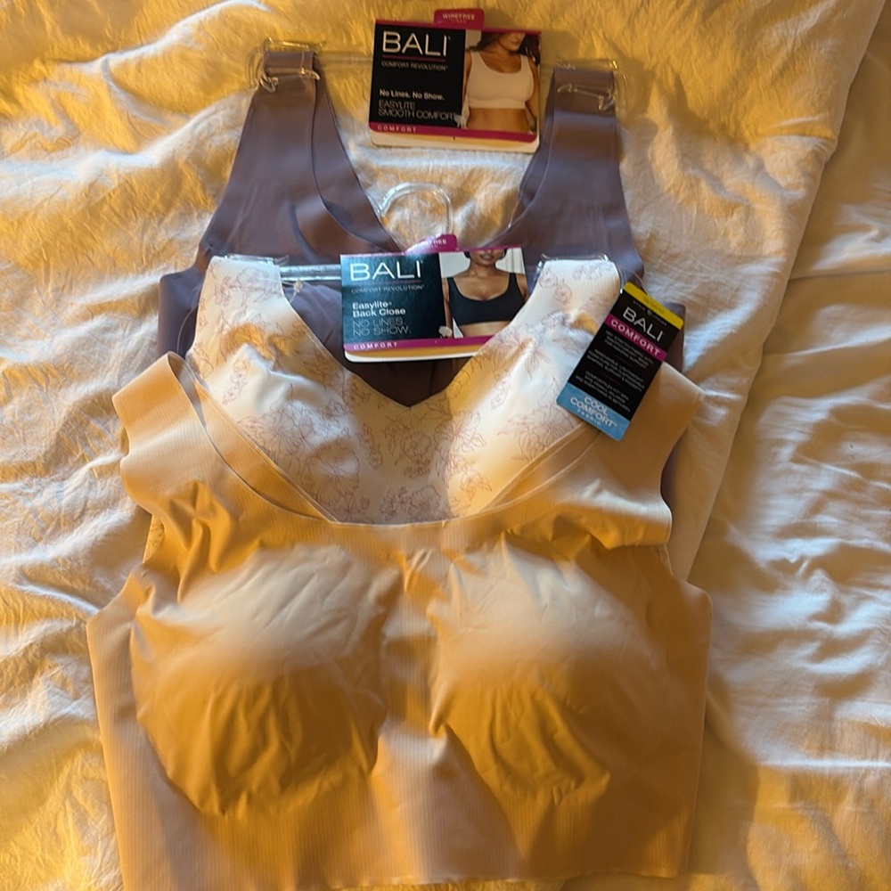 3 Bali bras